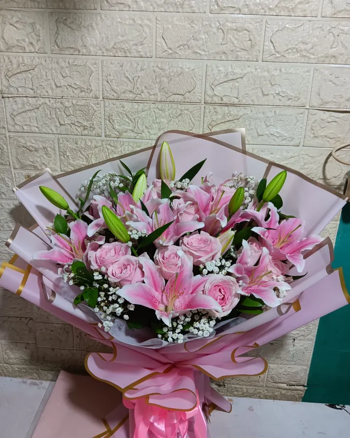 Buket Lily Pink Soft Wrap